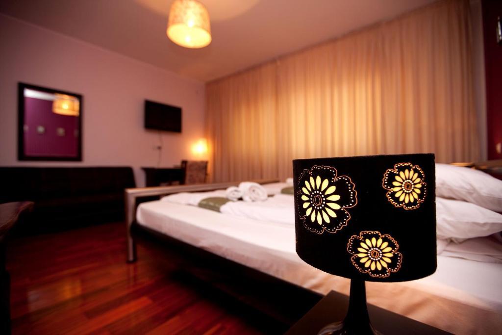 Pension Dinu Residence Timişoara Zimmer foto