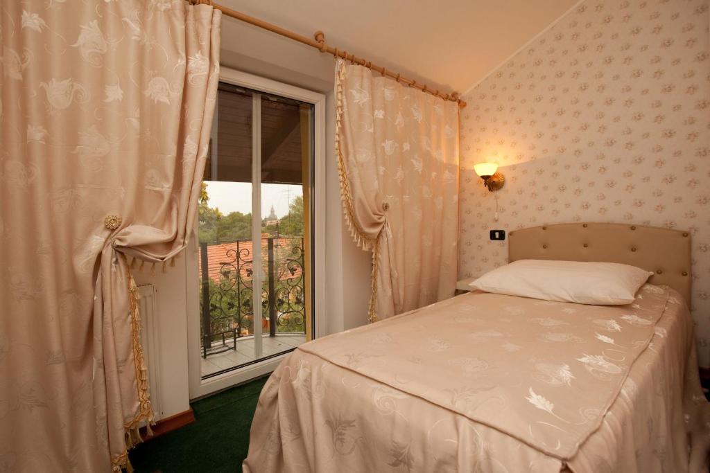 Pension Dinu Residence Timişoara Zimmer foto